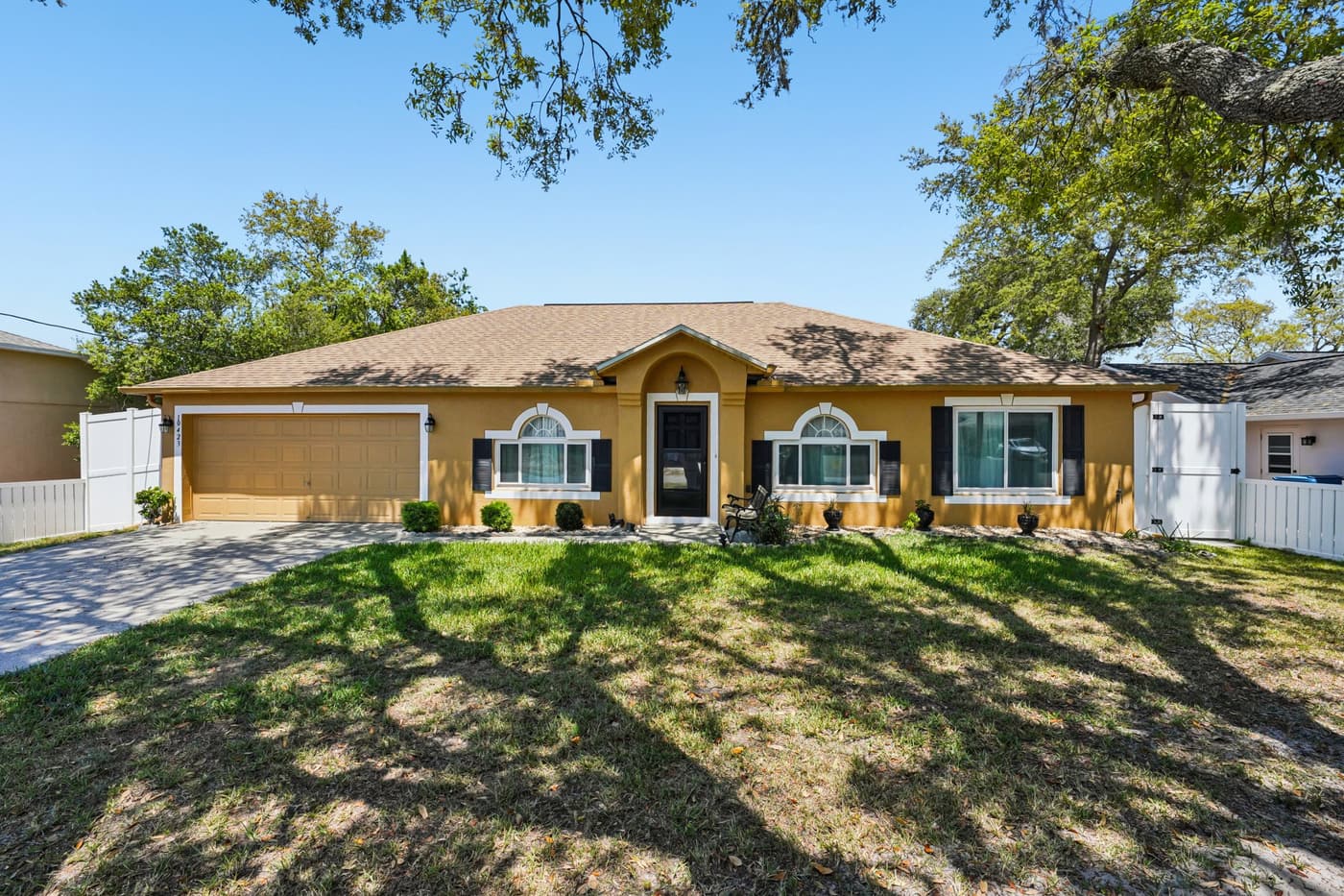 10423 Bradford St - photo 1