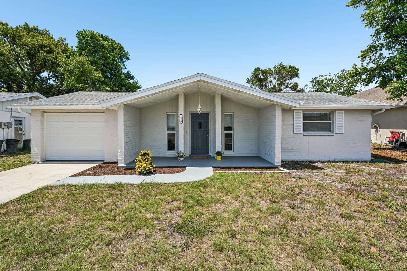 7215 Mayfield Dr - photo 1